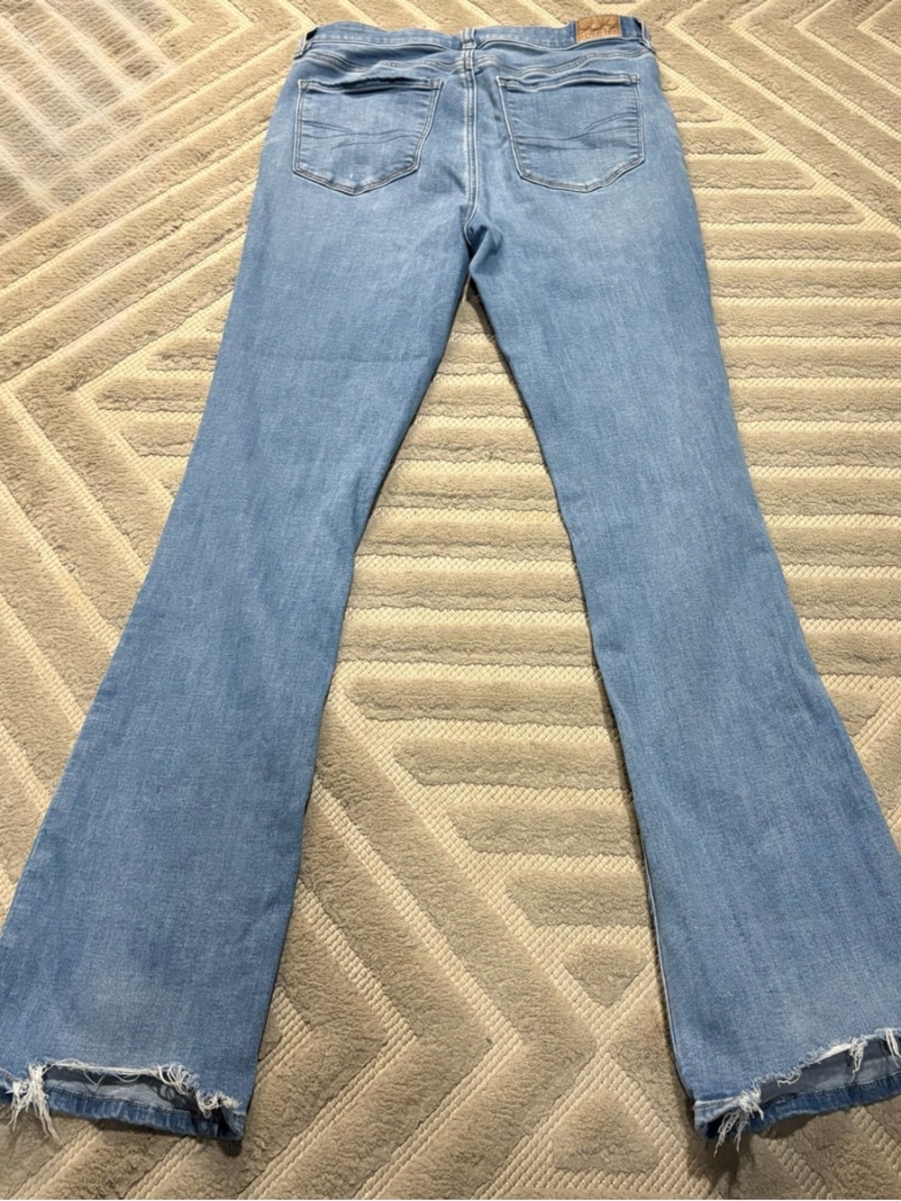 American Eagle Outfitters Light Blue Flare Jeans women’s 8 Long